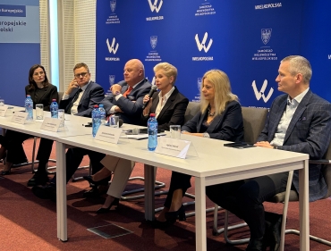 Prewencja nowotworów jako fundament zdrowia - eksperci debatowali w Poznaniu